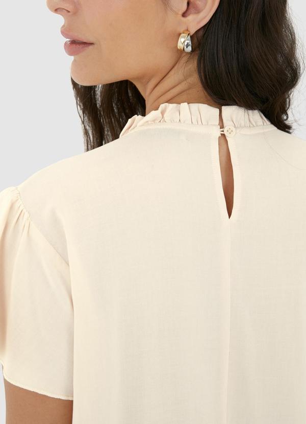 Malwee - Blusa Evasê em Viscose Sarjada Bege 3