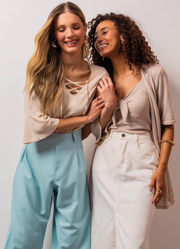 Marialícia - Blusa Feminina Adulto Bege 4