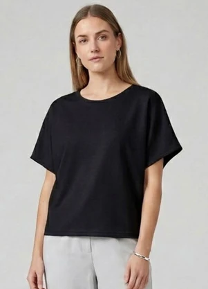 Infinita Cor - Blusa Feminina Básica com Manga Curta Preto - INFINITA COR