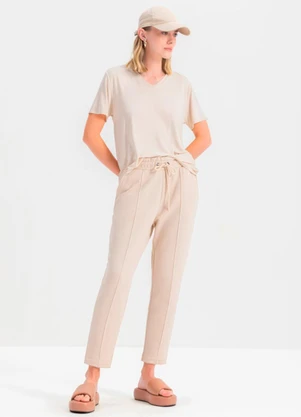 Essendi - Blusa Feminina Básica em Malha  Bege - ESSENDI