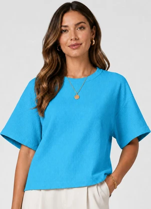 Infinita Cor - Blusa Feminina Básica em Tecido Favos Azul - INFINITA COR