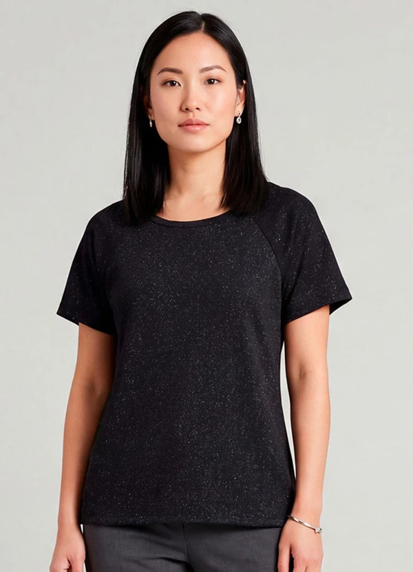 Infinita Cor - Blusa Feminina Básica Preto