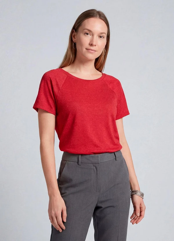 Infinita Cor - Blusa Feminina Básica Vermelho