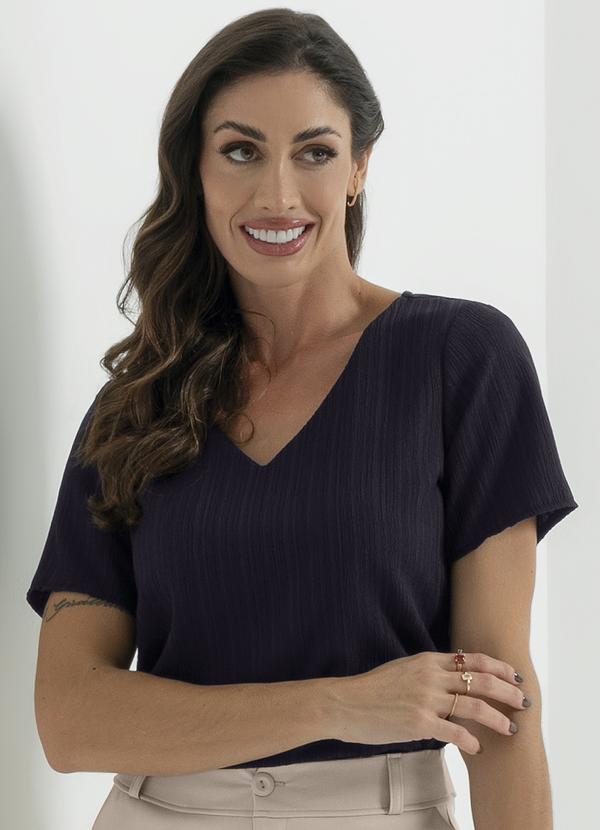 Cativa - Blusa Feminina com Decote em V Preto