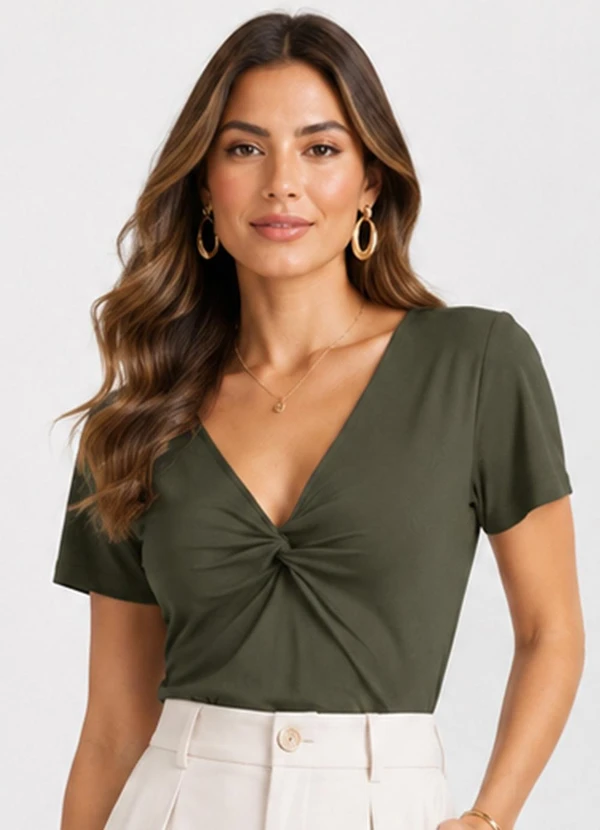 Infinita Cor - Blusa Feminina com Decote em V Verde