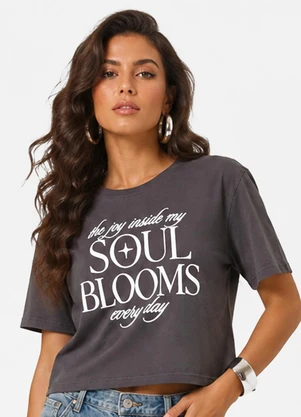 Infinita Cor - Blusa Feminina com Estampa de Frase Cinza - INFINITA COR