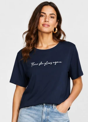 Infinita Cor - Blusa Feminina com Estampa Localizada Azul - INFINITA COR