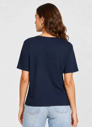 Infinita Cor - Blusa Feminina com Estampa Localizada Azul - INFINITA COR