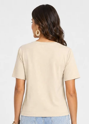 Infinita Cor - Blusa Feminina com Estampa Localizada Bege - INFINITA COR