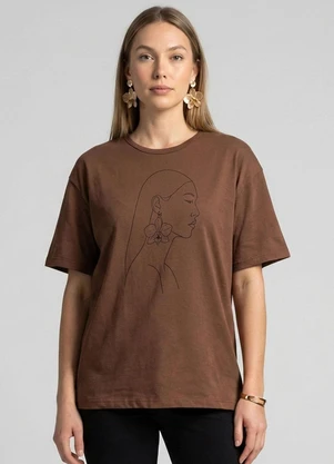 Infinita Cor - Blusa Feminina com Estampa Localizada Marrom - INFINITA COR