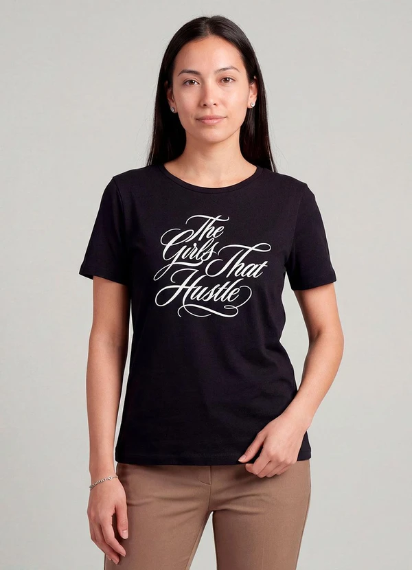 Infinita Cor - Blusa Feminina com Estampa Localizada Preto