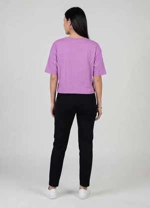 Infinita Cor - Blusa Feminina com Estampa Localizada Roxo - INFINITA COR