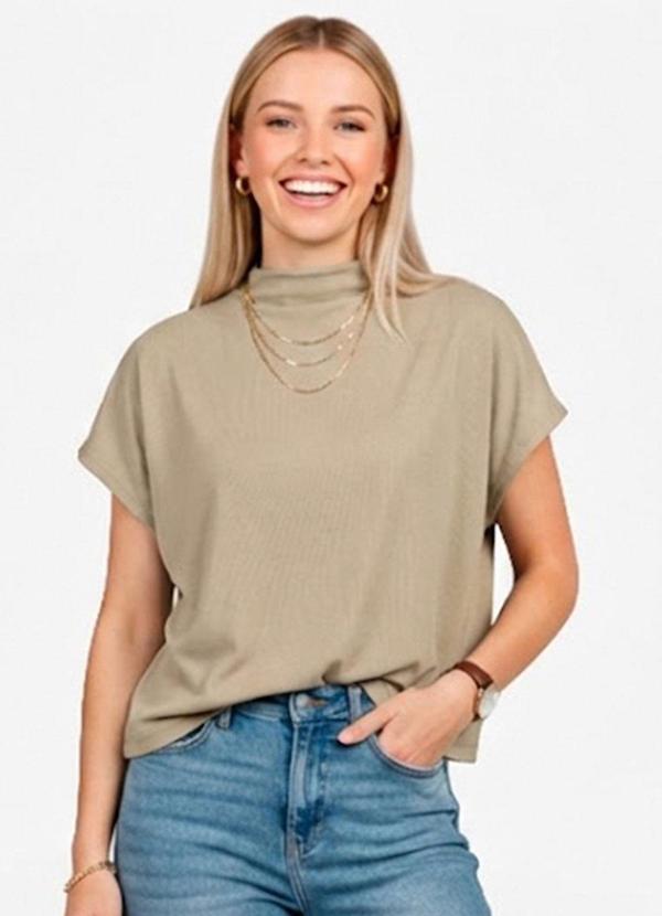Infinita Cor - Blusa Feminina com Gola Chaminé Bege
