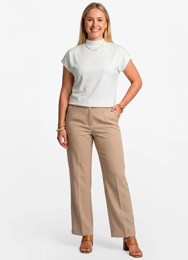 Infinita Cor - Blusa Feminina com Gola Chaminé Branco 3