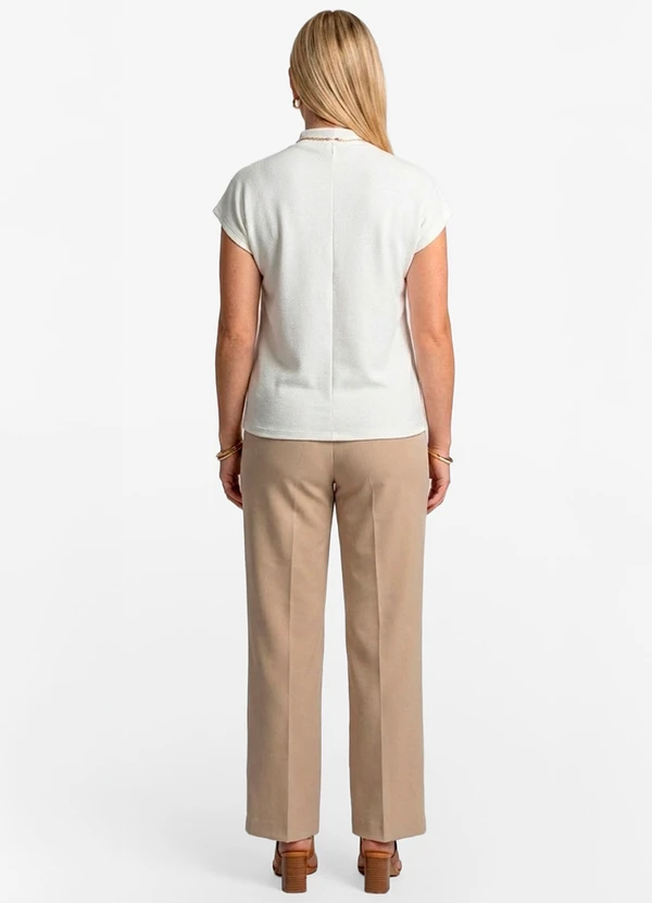 Infinita Cor - Blusa Feminina com Gola Chaminé Branco 4