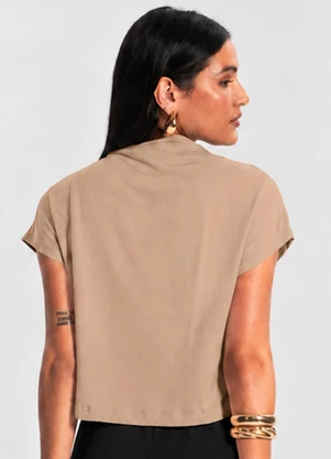 Infinita Cor - Blusa Feminina com Gola Chaminé Marrom - INFINITA COR