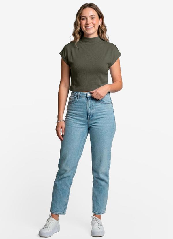 Infinita Cor - Blusa Feminina com Gola Chaminé Verde 3