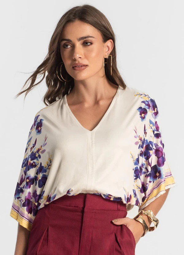 Endless - Blusa Feminina com Manga Ampla Bege