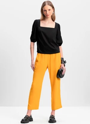 Essendi - Blusa Feminina com Manga Balonê Preto - ESSENDI
