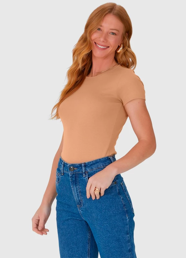 Malwee - Blusa Feminina com Manga Curta em Algodão Marrom 4