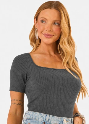Infinita Cor - Blusa Feminina Decote em U Cinza - INFINITA COR