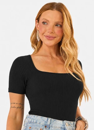Infinita Cor - Blusa Feminina Decote em U Preto - INFINITA COR