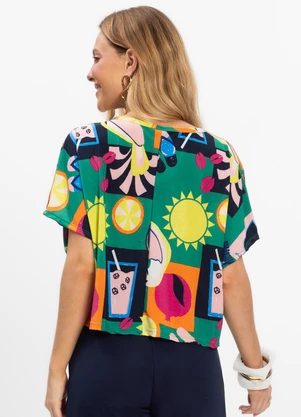 Infinita Cor - Blusa Feminina em Liganete Pop Art Verde - INFINITA COR