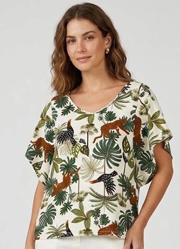 Infinita Cor - Blusa Feminina em Malha de Viscose Bege