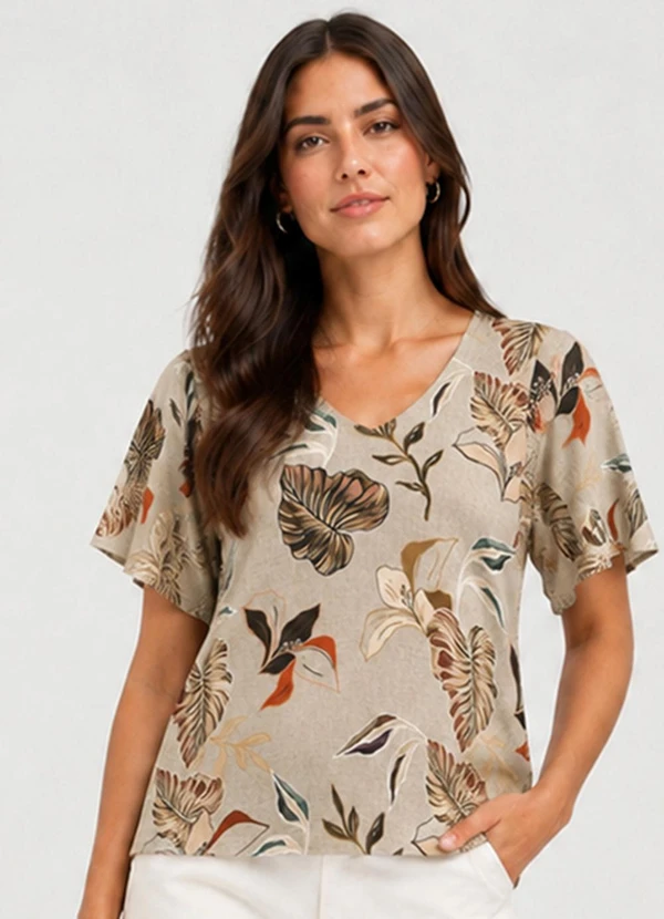 Infinita Cor - Blusa Feminina em Malha de Viscose Bege