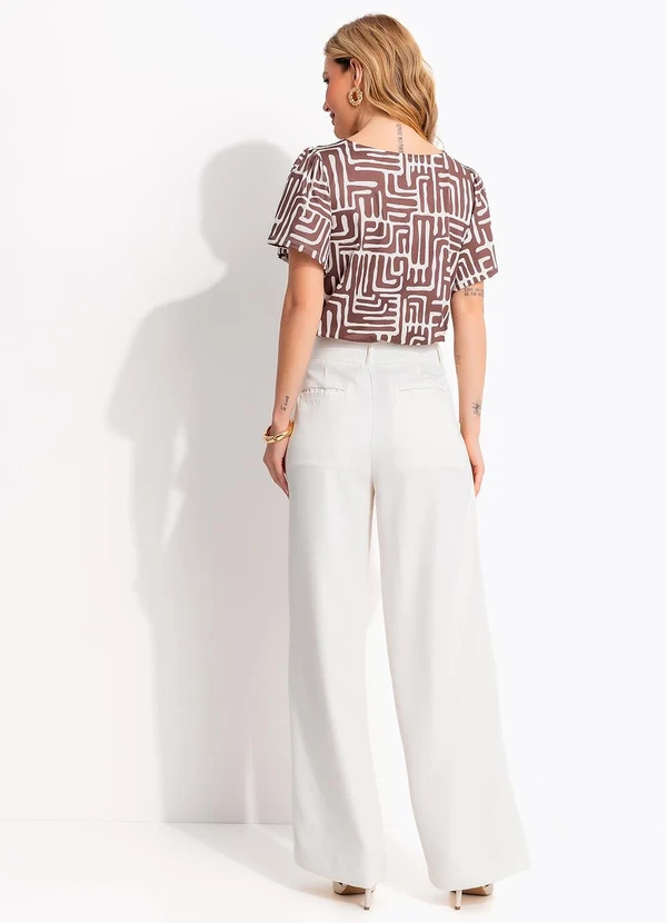 Quintess - Blusa Feminina em Malha Fria Estampa Étnica Marrom com Pregas 2