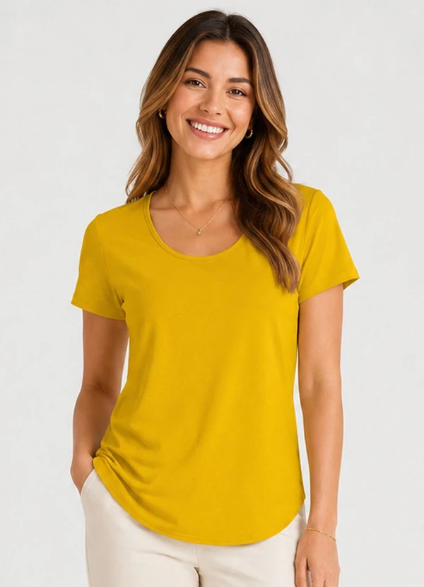 Infinita Cor - Blusa Feminina em Malha Golf Amarelo