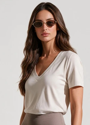Veev - Blusa Feminina em Malha Modal e Decote V Bege - VEEV
