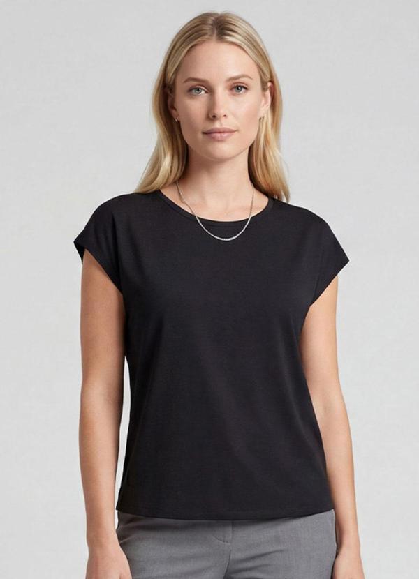 Infinita Cor - Blusa Feminina em Malha Preto