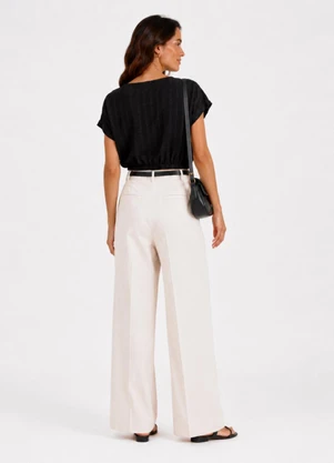Infinita Cor - Blusa Feminina em Malha Tunis Preto - INFINITA COR