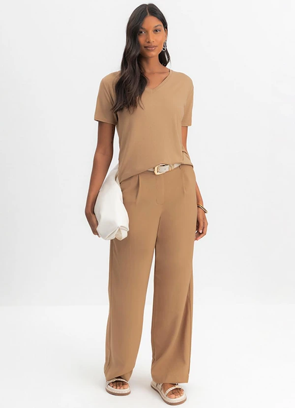 Essendi - Blusa Feminina em Malha Viscose Marrom 3