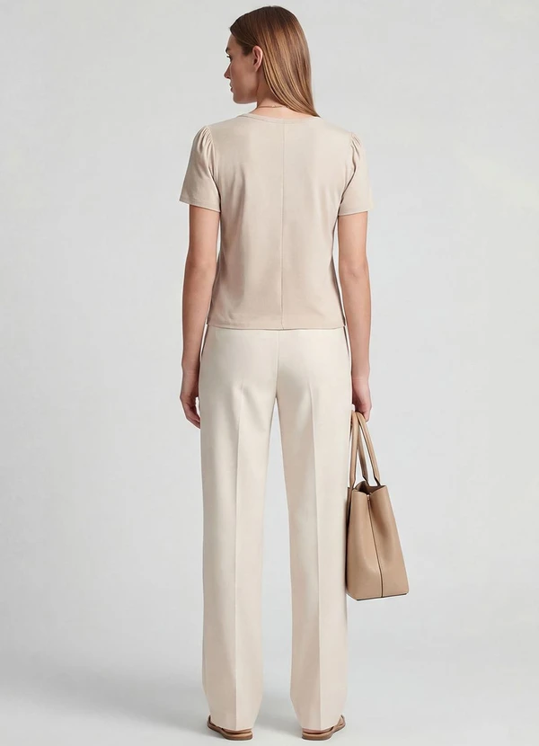 Infinita Cor - Blusa Feminina em Visco Tricot Bege 4