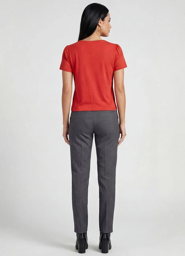 Infinita Cor - Blusa Feminina em Visco Tricot Vermelho 4