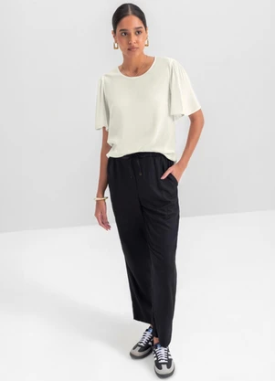 Essendi - Blusa Feminina em Viscose  Bege - ESSENDI