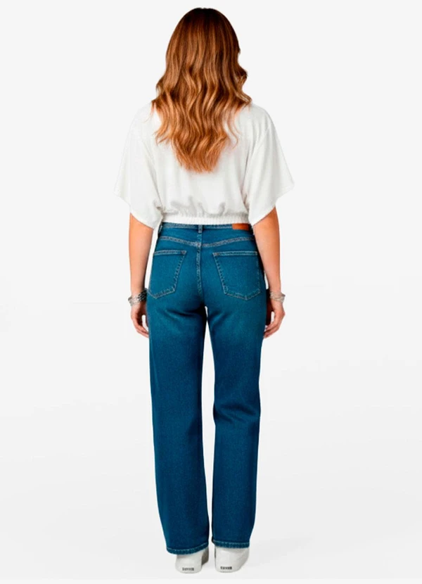 Infinita Cor - Blusa Feminina em Viscose Bege 3