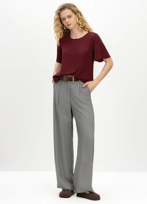 Essendi - Blusa Feminina em Viscose Bordo - ESSENDI