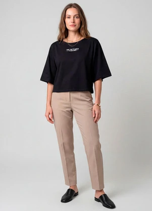 Infinita Cor - Blusa Feminina em Viscotorcion Preto - INFINITA COR