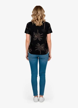 Infinita Cor - Blusa Feminina em Viscotorcion Preto - INFINITA COR