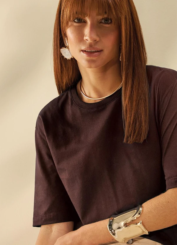 Marialícia - Blusa Feminina Esmera Meia Malha Pima Marrom