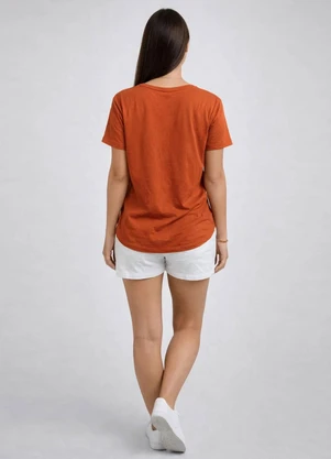Infinita Cor - Blusa Feminina Estampa e Costa Maior Laranja - INFINITA COR