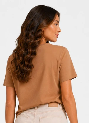 Infinita Cor - Blusa Feminina Estampada em Meia Malha Marrom - INFINITA COR
