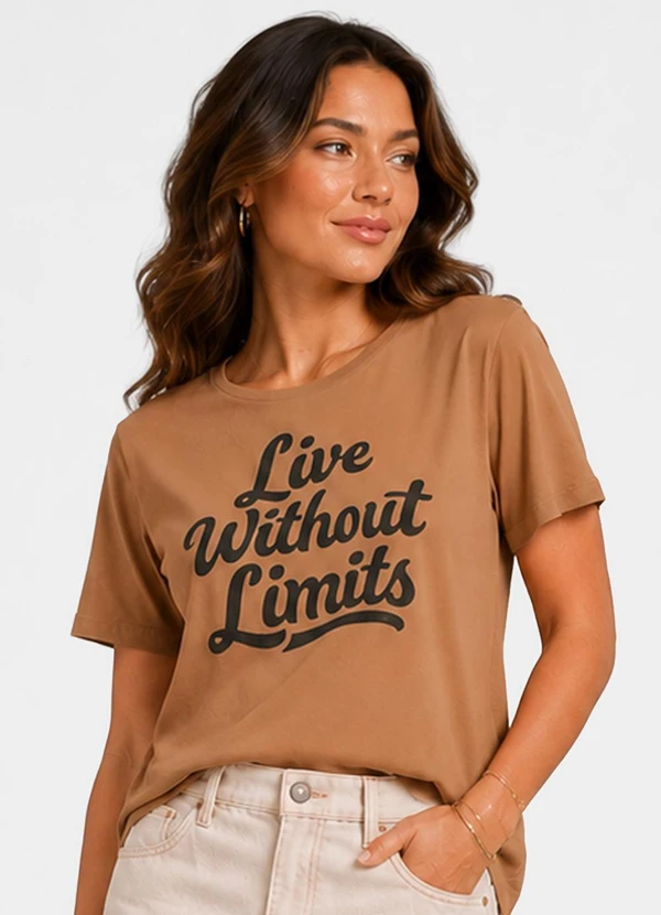 Infinita Cor - Blusa Feminina Estampada em Meia Malha Marrom