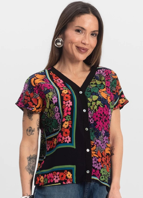 Infinita Cor - Blusa Feminina Estampada Rosa