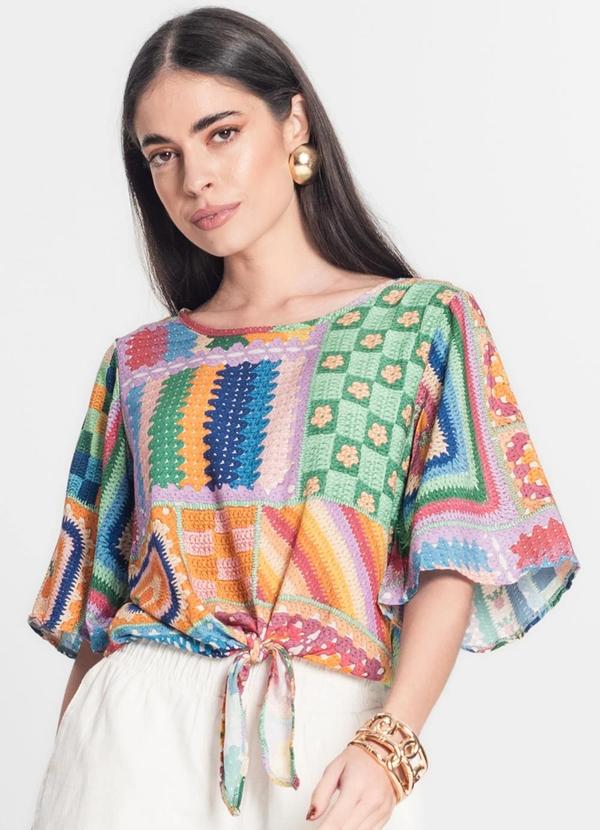 Infinita Cor - Blusa Feminina Estampada Verde