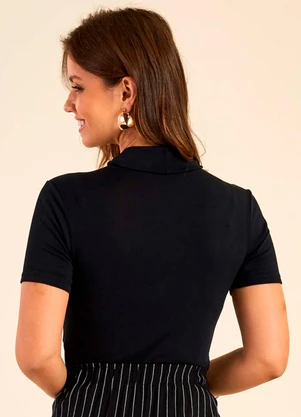 Marialícia - Blusa Feminina Lisa Gola Alta Preto - MARIALÍCIA