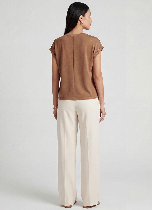 Infinita Cor - Blusa Feminina Manga Cavada Marrom 4